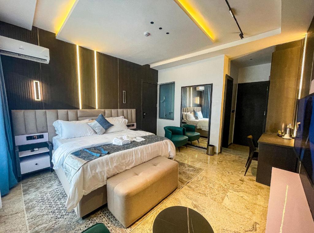 Lounge Area
